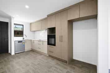97d Aurora Terrace, Hillcrest