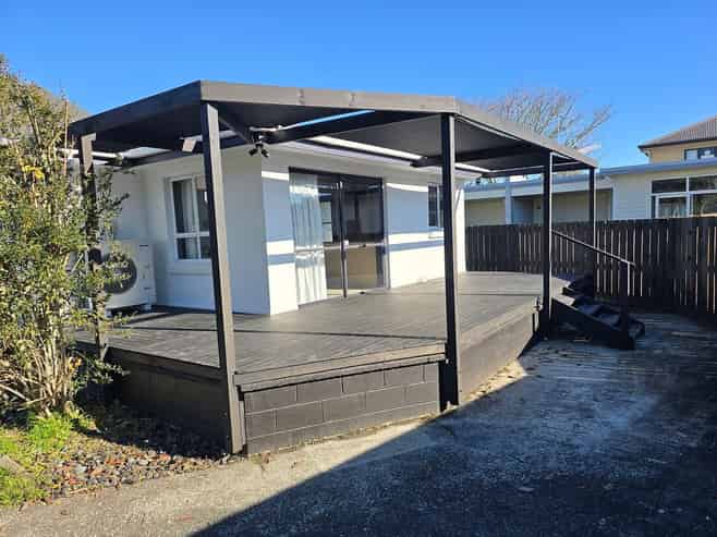 8 Snead Place, Hamilton East