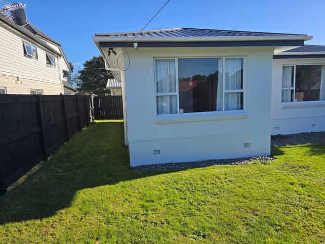 8 Snead Place, Hamilton East