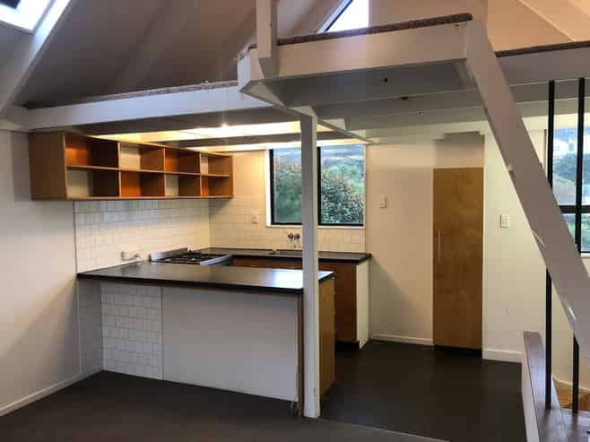 2/77 Mein Street, Newtown
