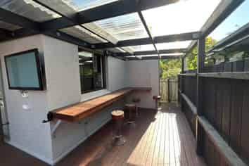24A Herbert Street, Gladstone