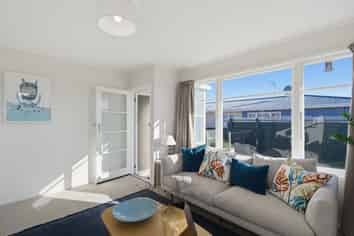 2/89 Nelson Crescent, Napier South