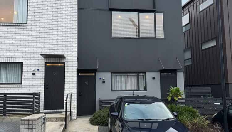 12/2 Rangitamiro Place, Hobsonville