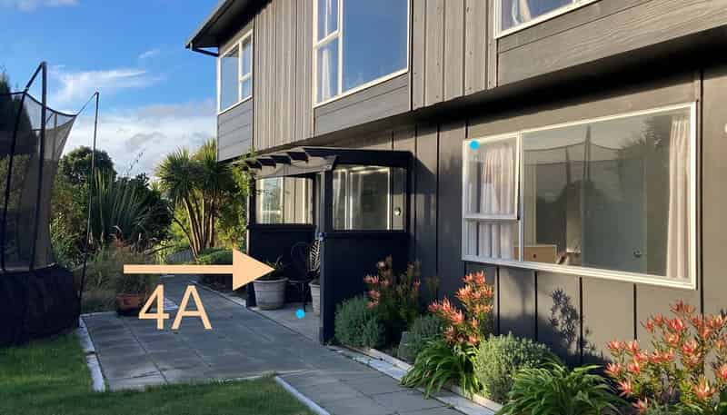 A/4 Tukanae Street, Strathmore Park