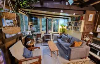 Auckland - Address withheld