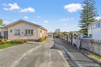 20 Plunket Street, Dargaville