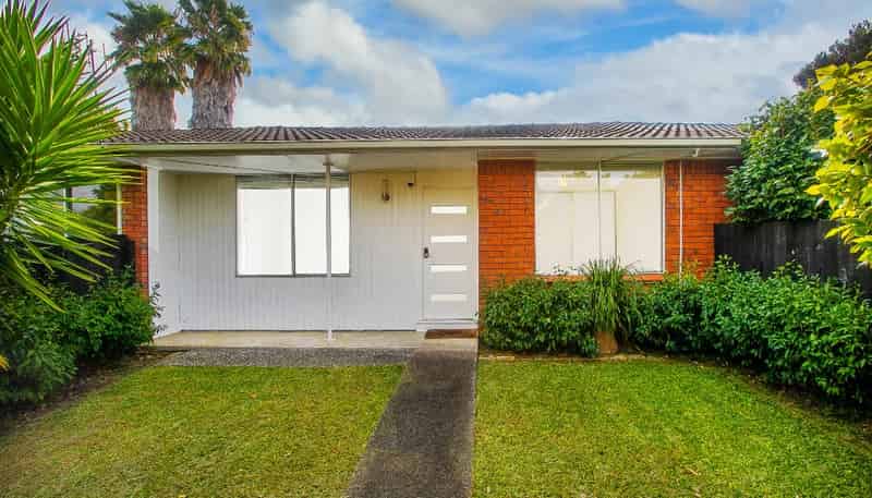 2/27 Wright Road, Point Chevalier