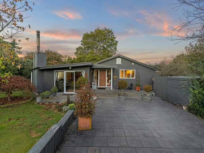 2228 South Eyre Road, West Eyreton