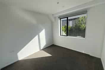 G08/28C Eileen Newey Place, Henderson