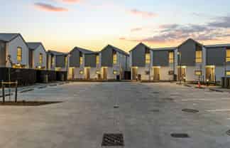 69 Bampton Street, Burwood