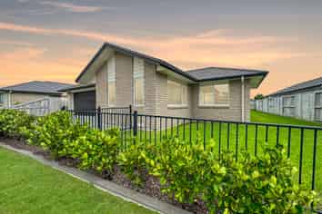 6 Livingstone Drive, Papamoa