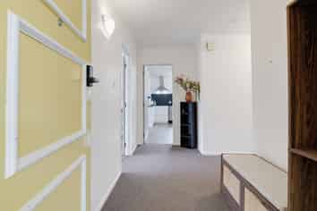 16 Cecil Place, Cloverlea