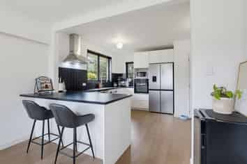 16 Cecil Place, Cloverlea