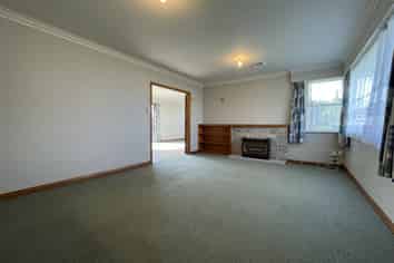 7 Viscount Place, West End