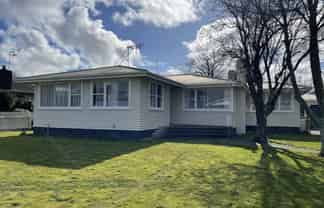 7 Viscount Place, West End