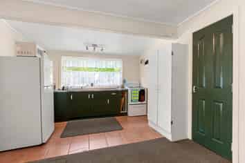 2/46 Cross Street, Raglan