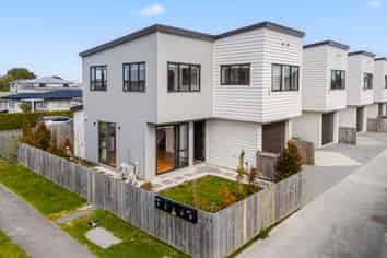 1/65 Friedlanders Road, Manurewa
