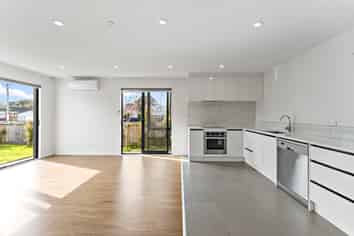 1/65 Friedlanders Road, Manurewa