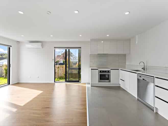 1/65 Friedlanders Road, Manurewa