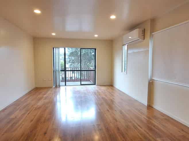 34/10 John Jennings Drive, Oteha
