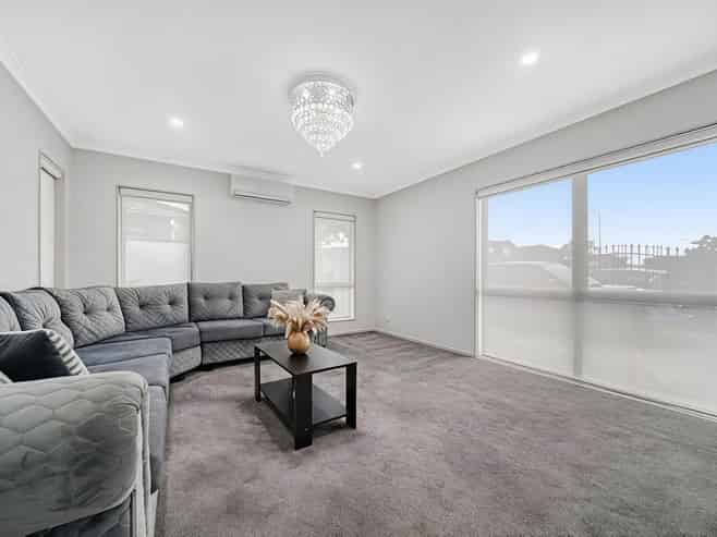 8 Reding Street, Takanini
