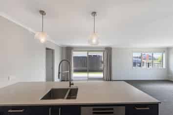 4 Matua Street, Temple View