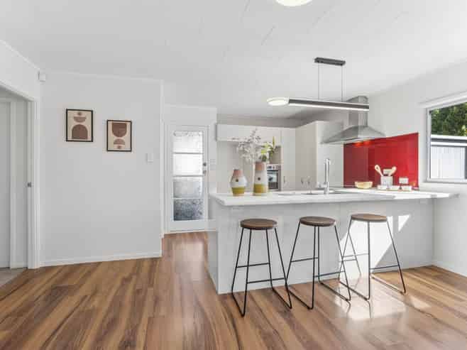 37 Claverdon Drive, Massey