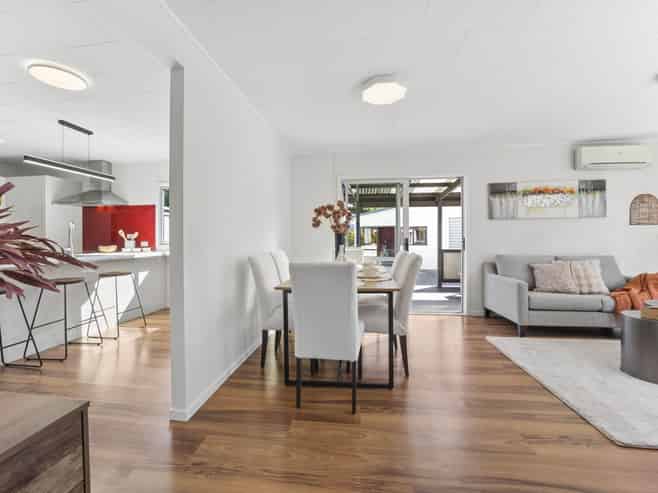 37 Claverdon Drive, Massey