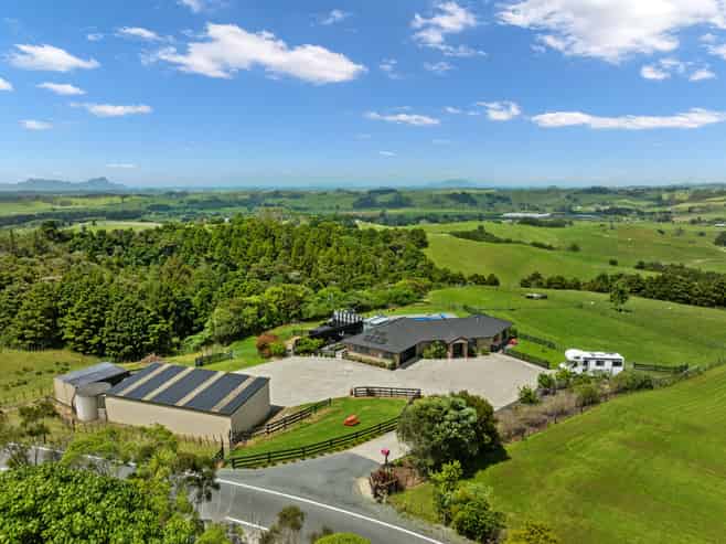 231 Brooks Road, Waipu