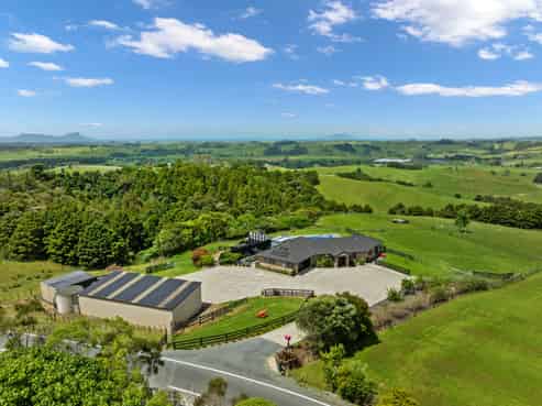 231 Brooks Road, Waipu