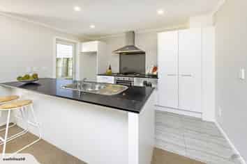 58 Arrowsmith Drive, Flat Bush