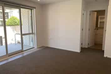 G05/28A Eileen Newey Place, Henderson
