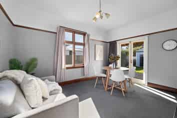 301 Tancred Street, Hampstead