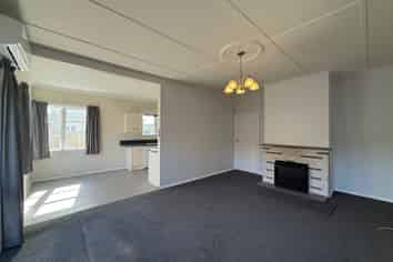 97 Reynolds Street, Taita
