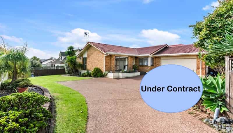 16 Hayes Place, Half Moon Bay