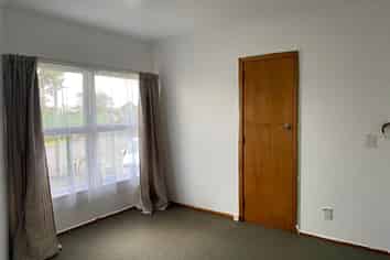 8 Sexton Place, Manurewa East