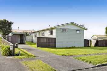 32 Pembroke Street, Patea