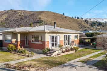 1 Hermitage Street, Roxburgh