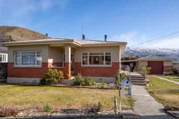 1 Hermitage Street, Roxburgh