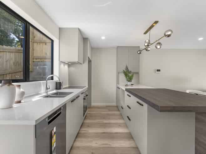 18B Fulljames Avenue, Three Kings