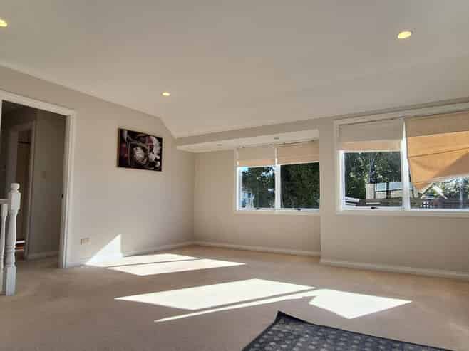 2/262 East Coast Road, Forrest Hill