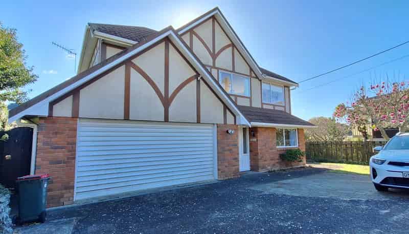 2/262 East Coast Road, Forrest Hill