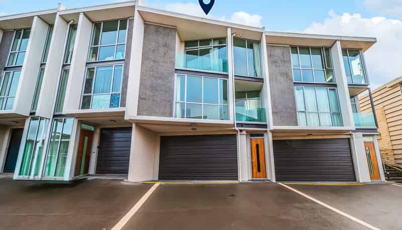 30/14 Norman Smith Street, Nukuhau