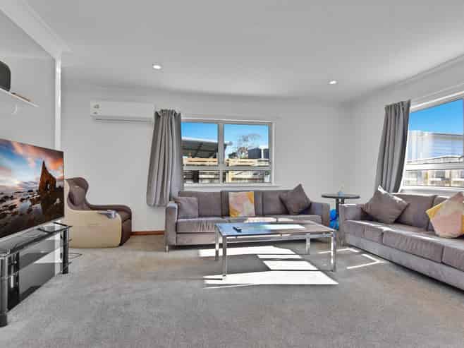 41 Konini Street, Tawhero