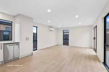 B/74 Edward Street, Lincoln