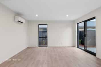 B/74 Edward Street, Lincoln