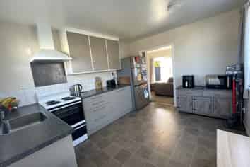 2/38b Cavendish Road, Casebrook