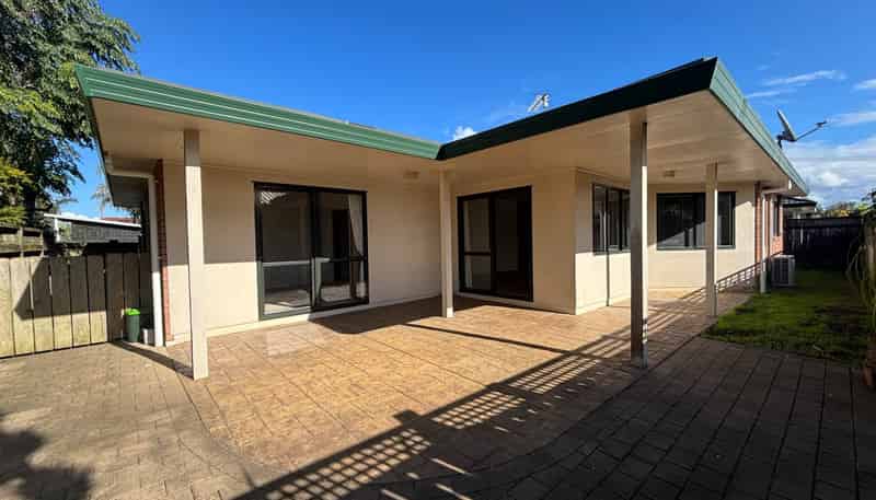11B Pine Road, Orewa