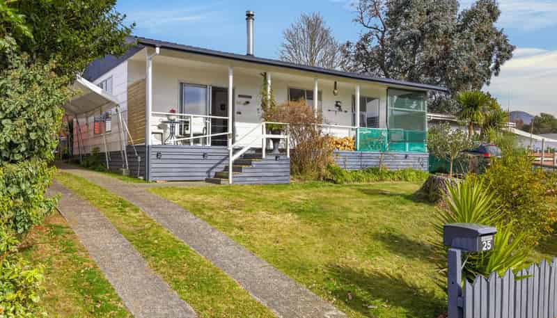25 Te Takinga Street, Turangi