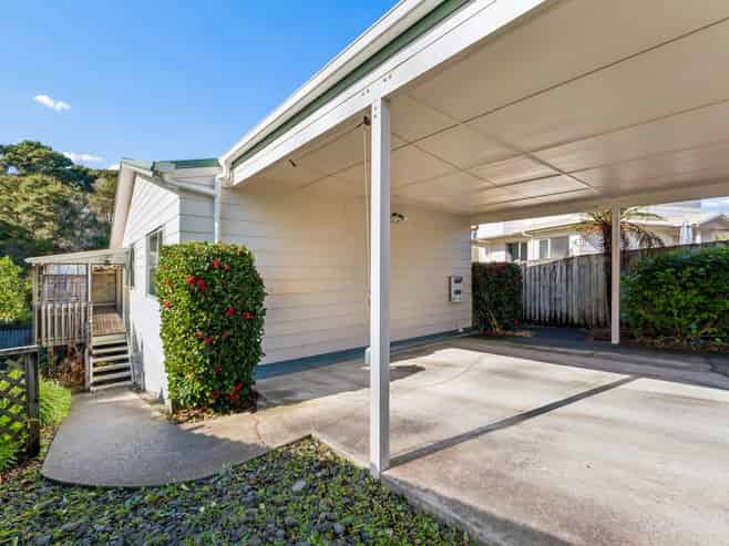 30 Shadon Place, Stanmore Bay